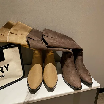 Велур реколта каубойски ботуши в западен стил, е Новост 2022 г., дамски високи ботуши на дебелите обувки с остър пръсти за жени