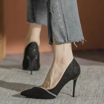 2023 г. Дамски обувки на висок ток с фин деколте и с големи токове на обувки с високи токчета, Нови пролетни и есенни банкетни обувки в сексуален стил, с остри пръсти.