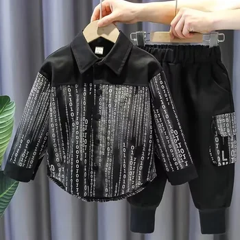 Комплект детски блузи Нов Корейски модерен комплект от две части за момчета и красиви детски панталони за пролетта и есента