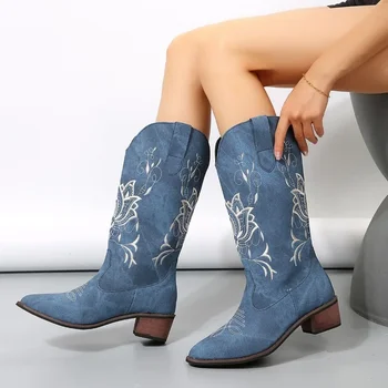 Дамски ботуши в стил Уестърн 2023, сини женски каубойски ботуши, Класически бродирани обувки на платформа, улични ежедневни дамски ботуши до средата на прасците